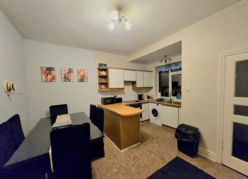 Room Reedley Drive in Borough of Pendle