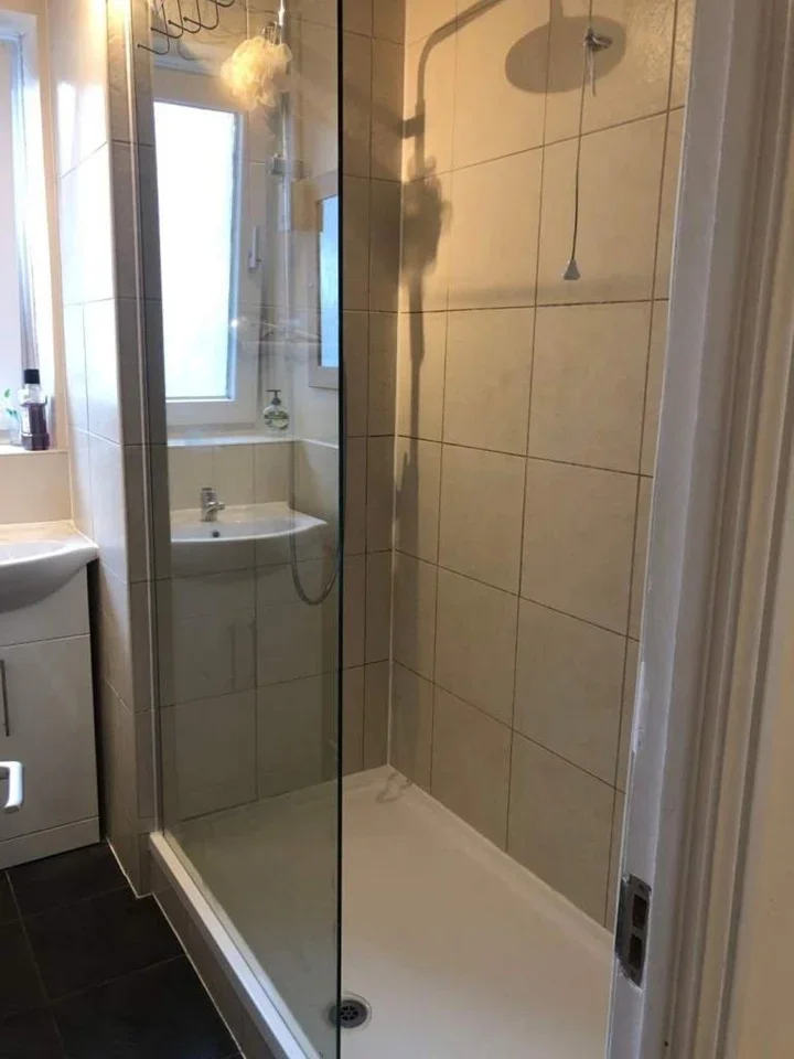 Room Carnegie Street in Greater London