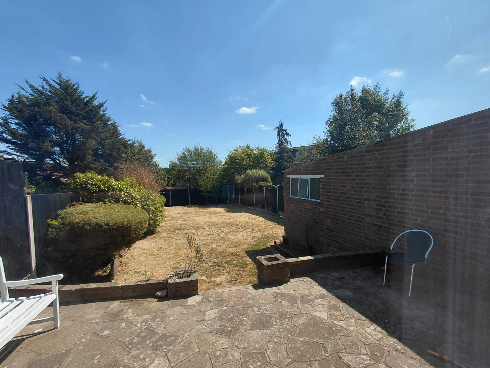 House Cissbury Ring South in Greater London