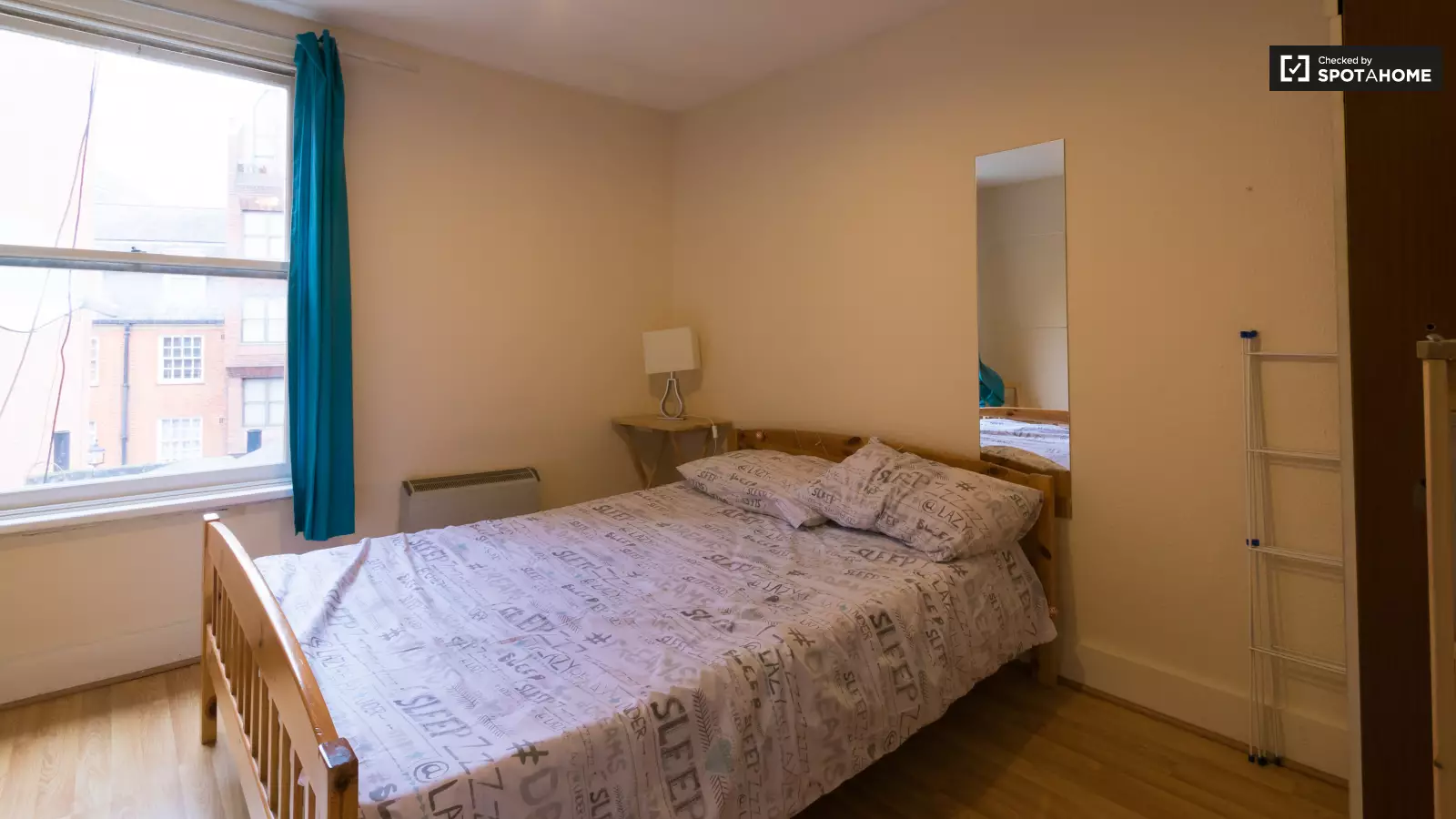 Room Warwick Way in City of Westminster