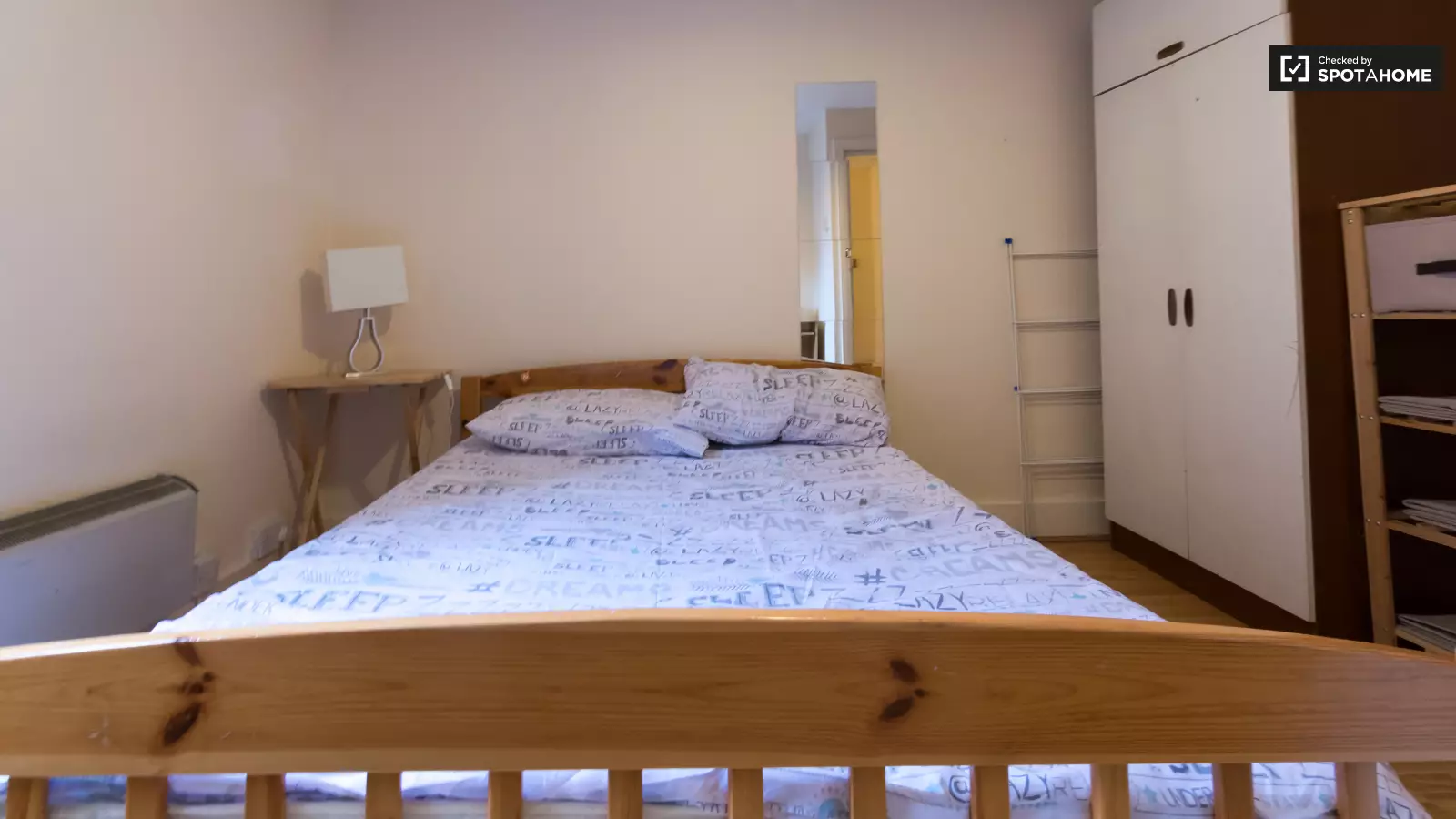 Room Warwick Way in City of Westminster