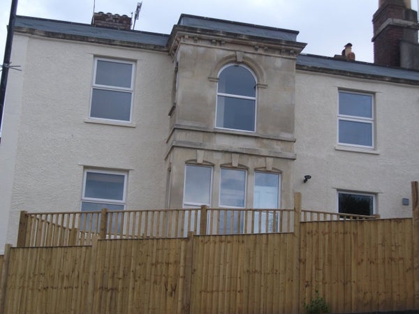 Flat Ninetree Hill in Bristol