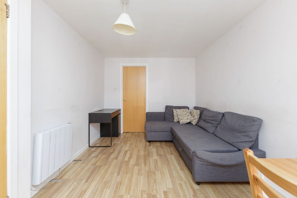 House Rosebery Place in Stirling