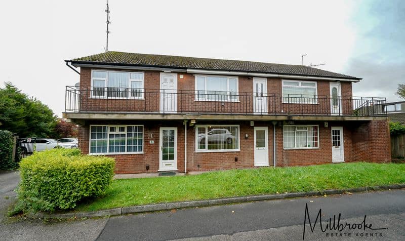 Flat Linden Mews in Salford