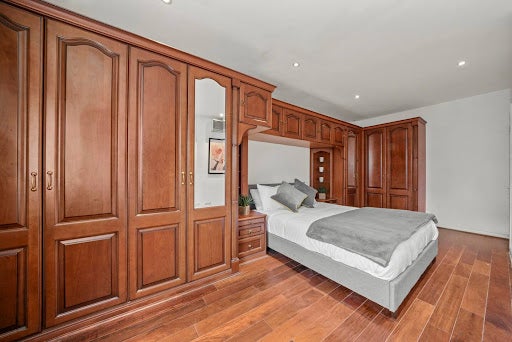 Room Lowfield Road in Greater London