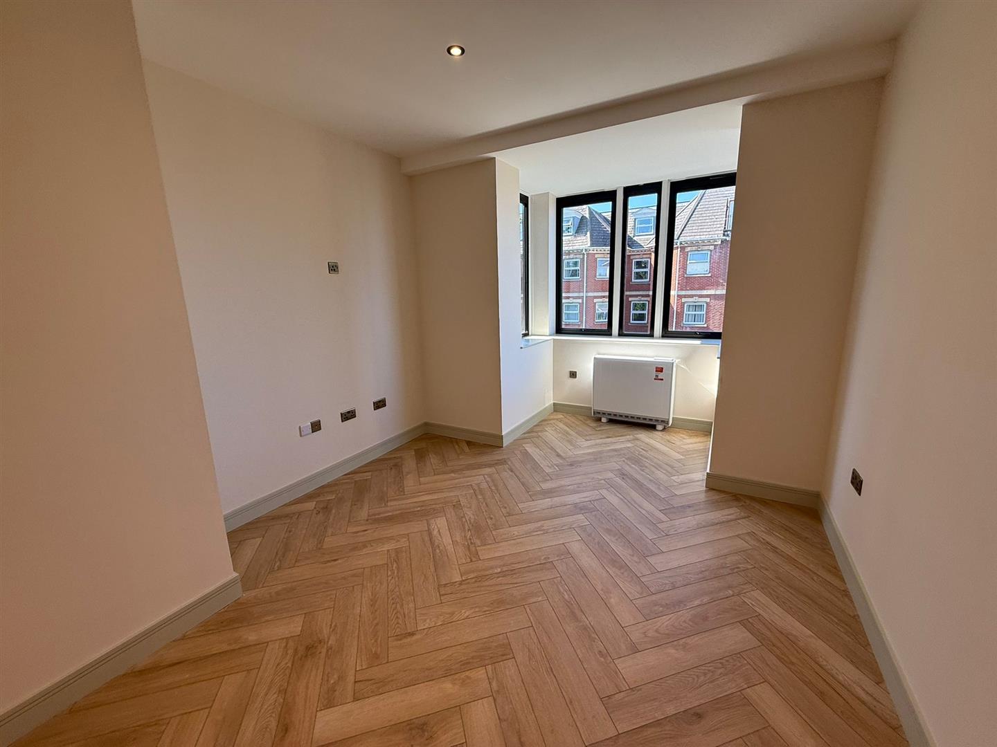 Flat Davigdor Road in Hove