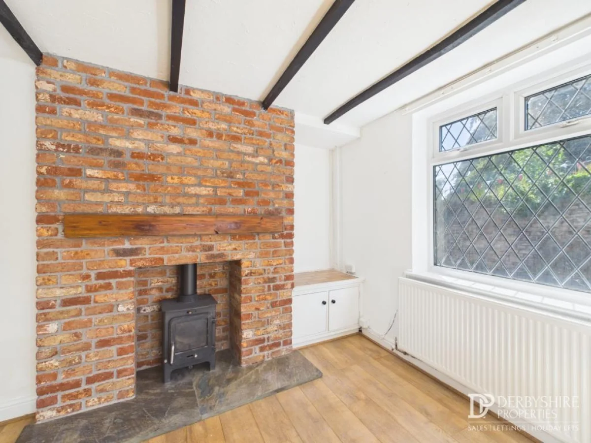 Flat Cheapside in Amber Valley