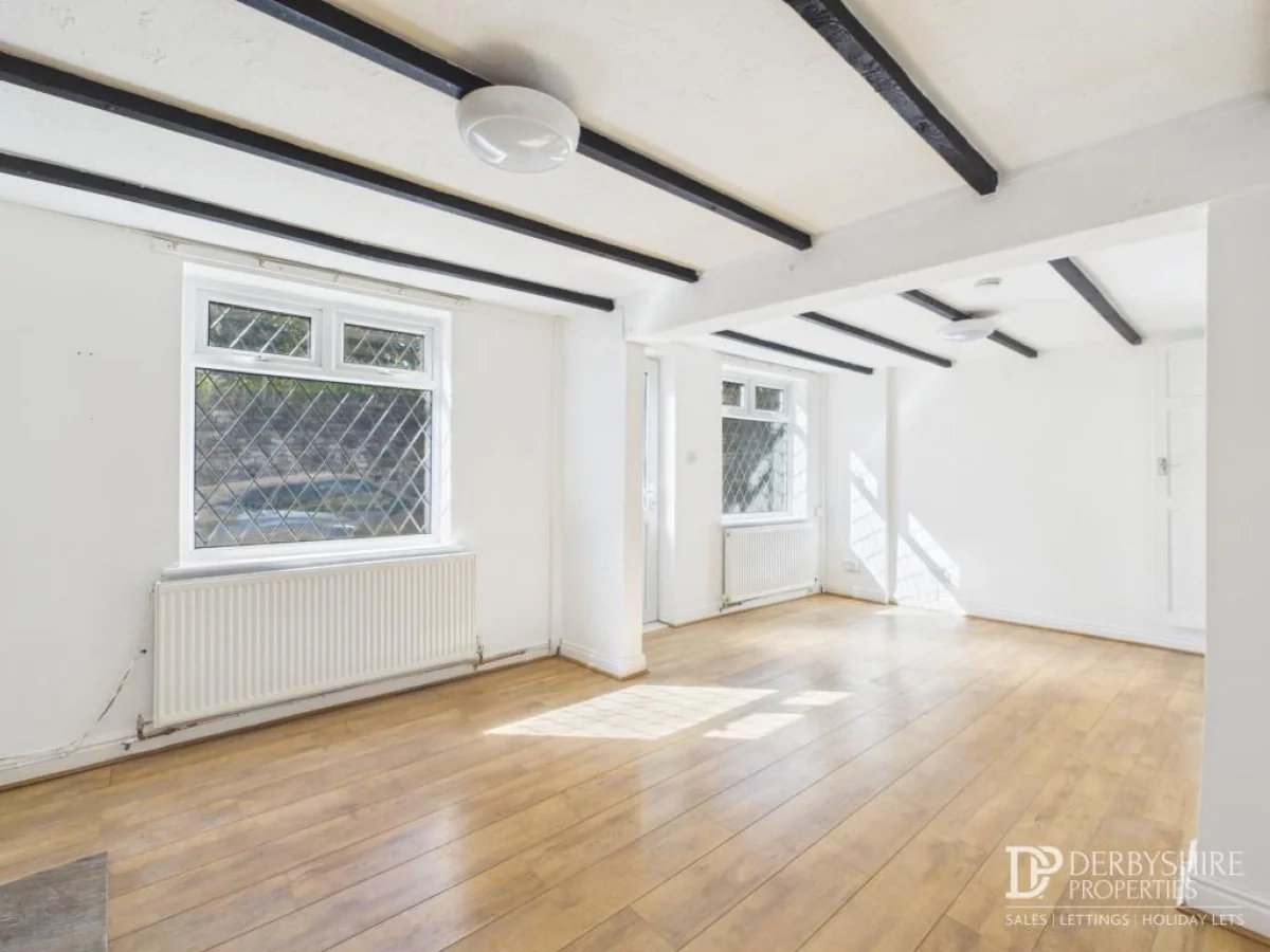 Flat Cheapside in Amber Valley