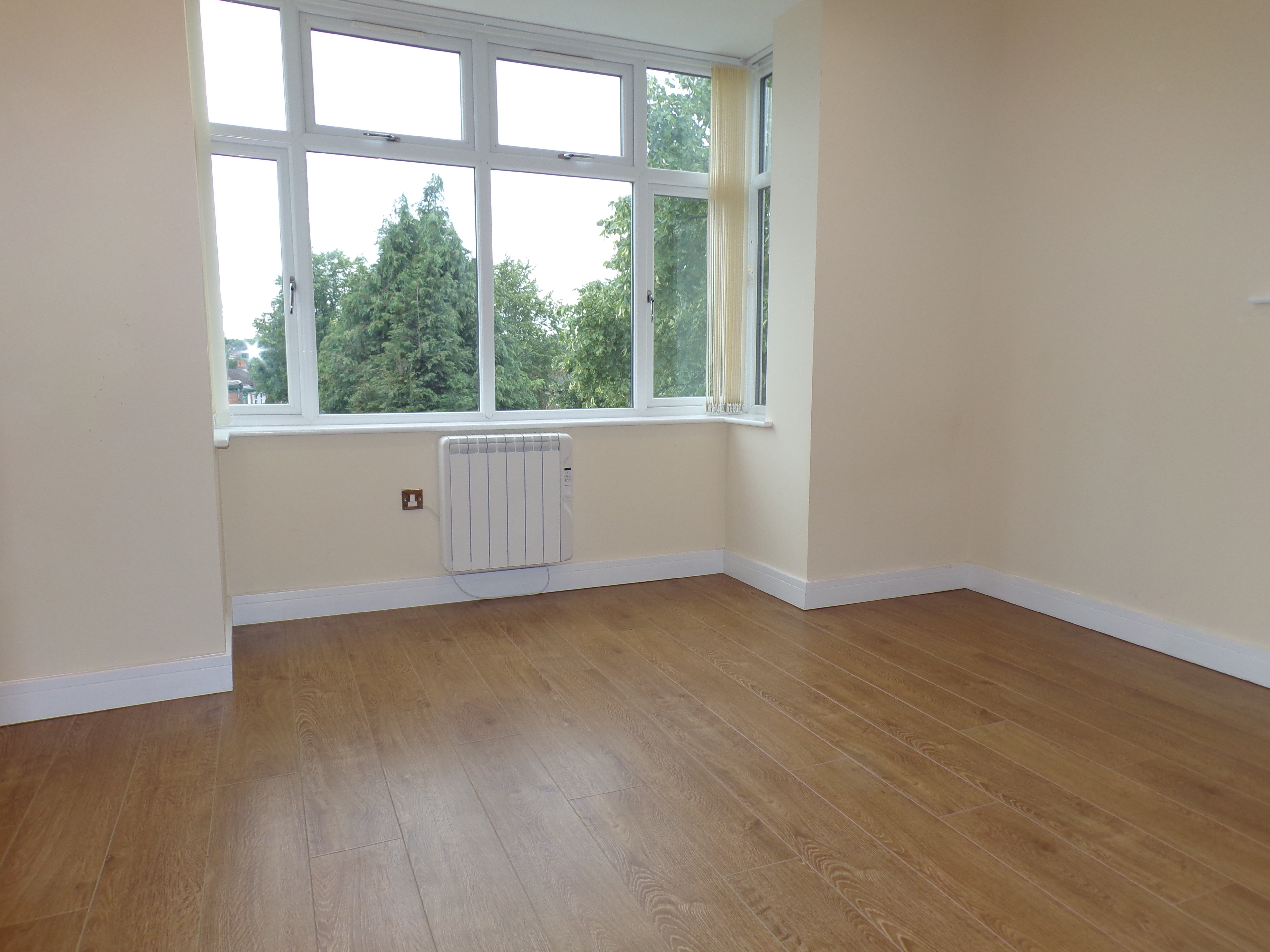 Flat Stratford Road in Birmingham