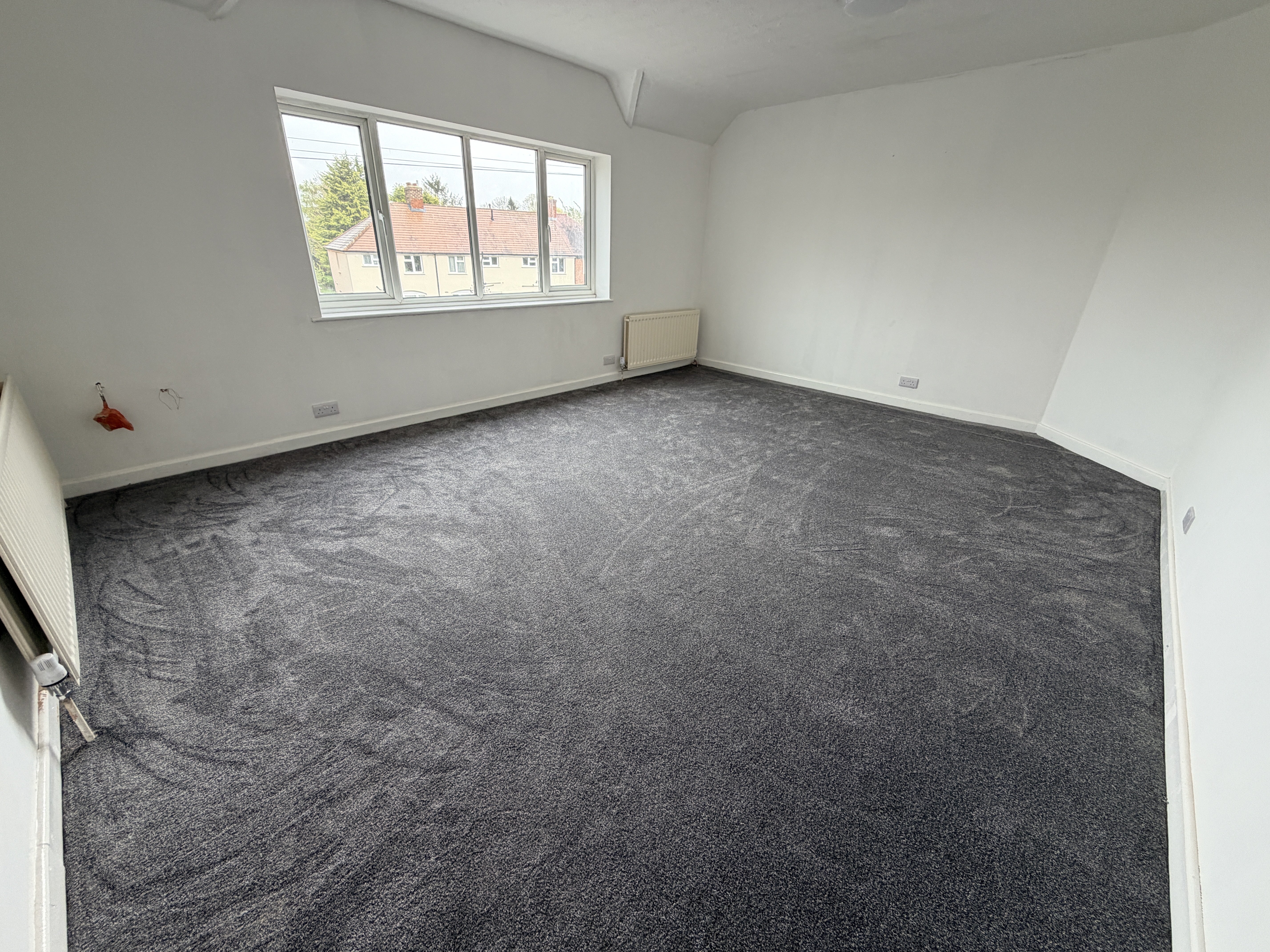 Flat Curborough Road in Lichfield