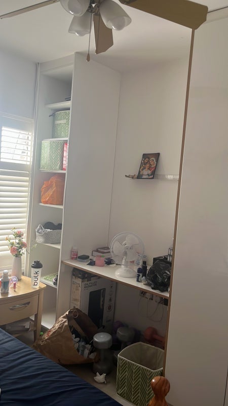 Room Boundary Road in Greater London