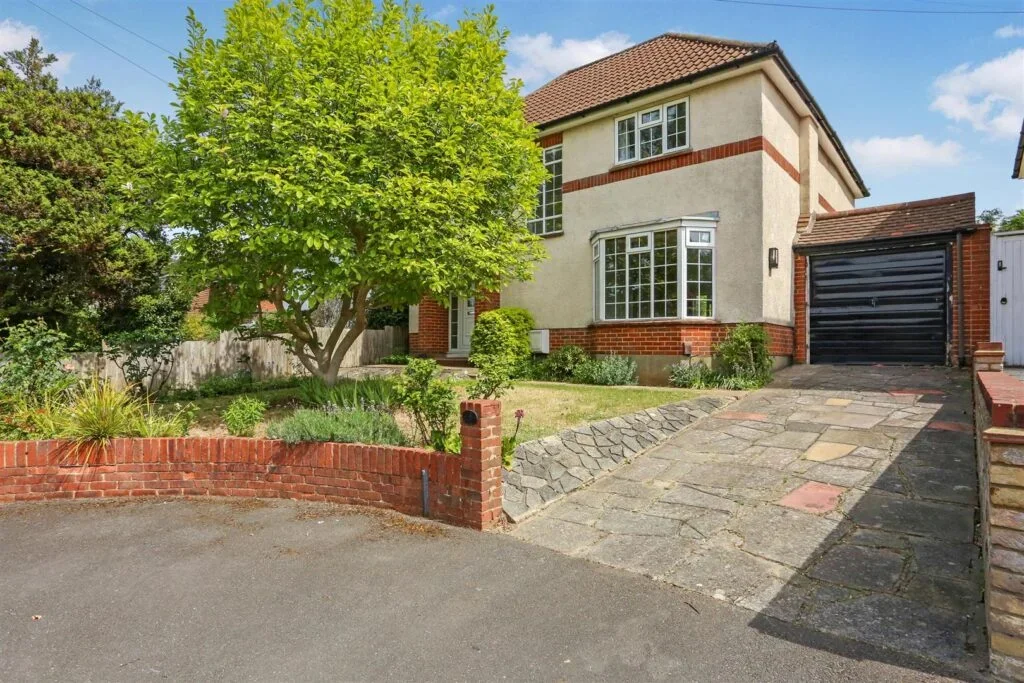 House The Dene in Greater London
