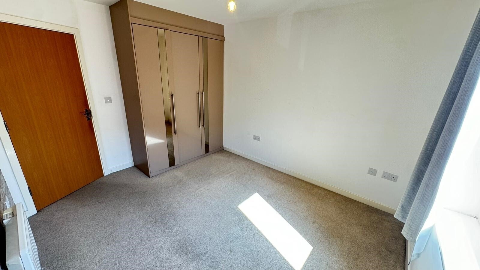 Flat Sweetman Place in Bristol