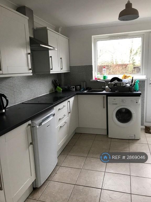 Room Winterbourne Road in Chichester
