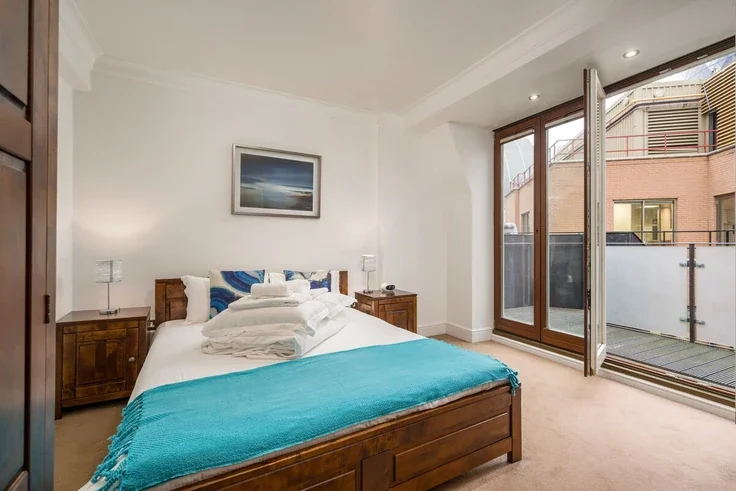 Flat Bishopsgate in City of London