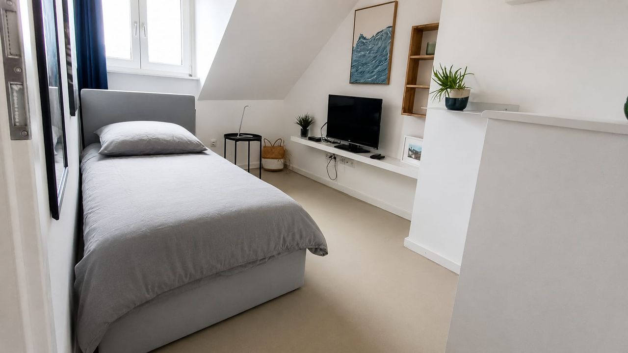 Zimmer Kurze Straße in Düsseldorf