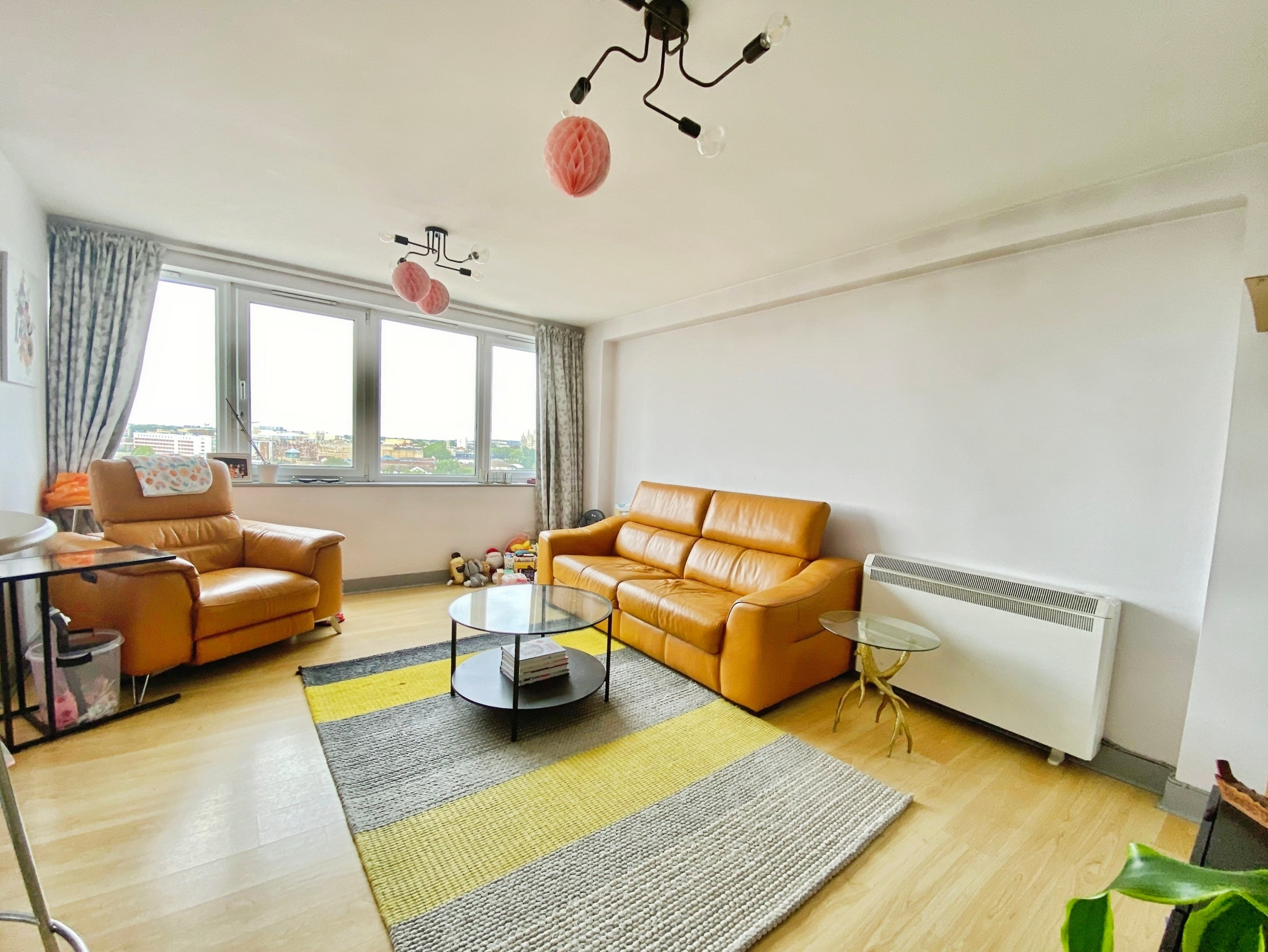 Flat Oundle Road in Peterborough
