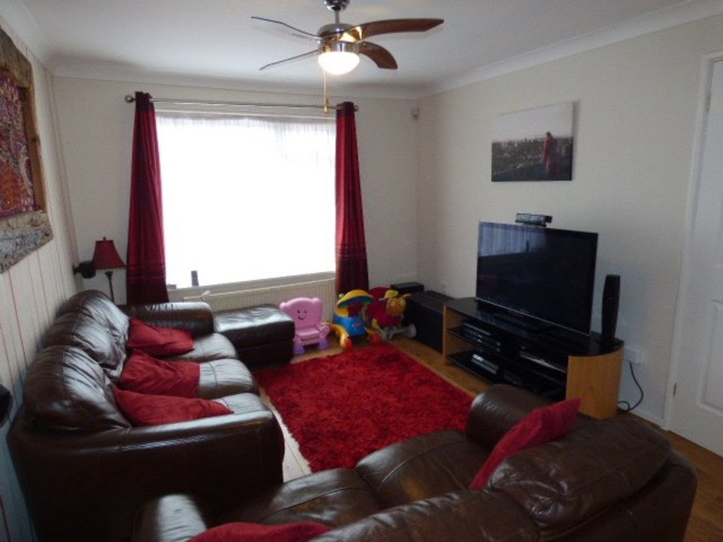 House Farrer Street in Kempston
