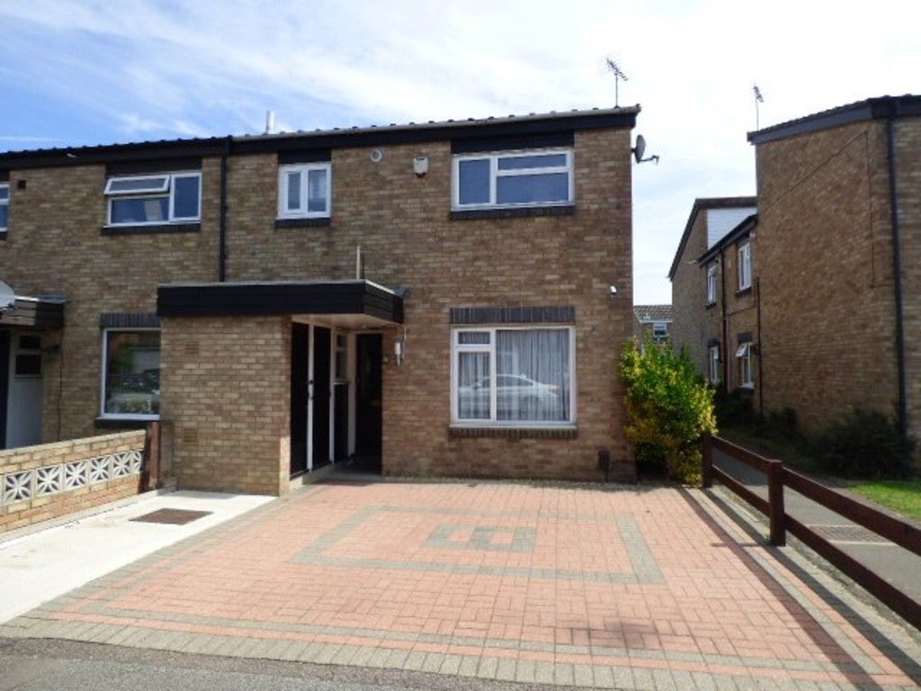House Farrer Street in Kempston