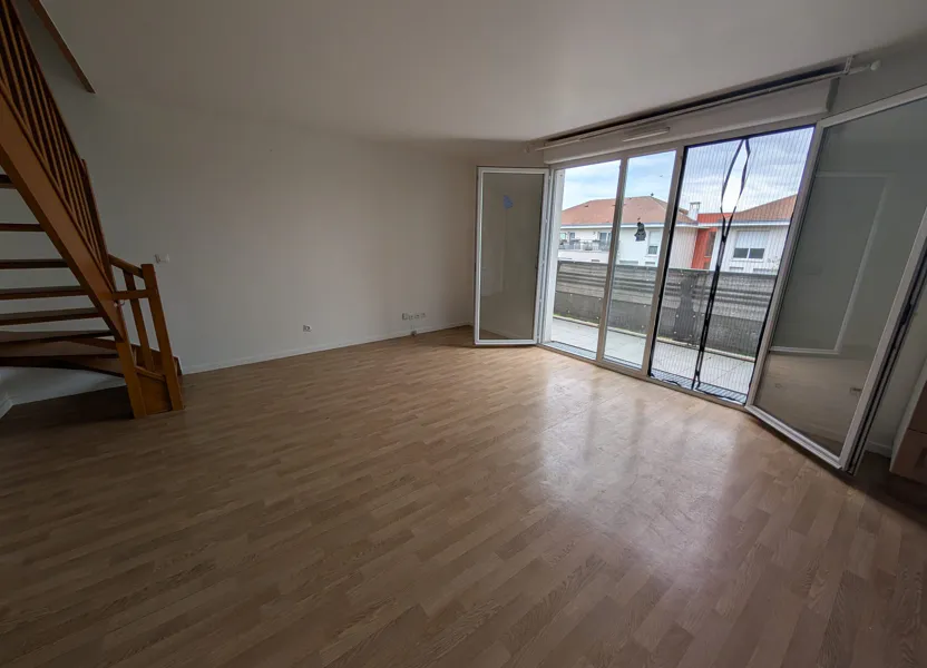 Flat Boulevard Jean Jaurès in Corbeil-Essonnes