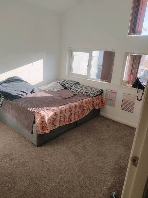 Room Athletes Way in Manchester