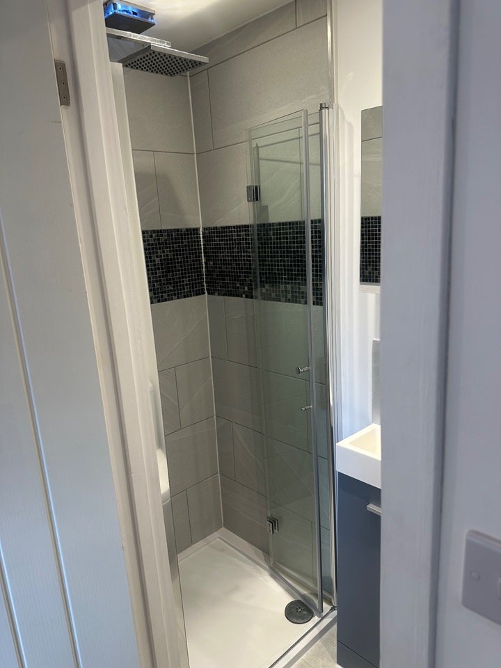 Room Shaftesbury Avenue in Mansfield Woodhouse