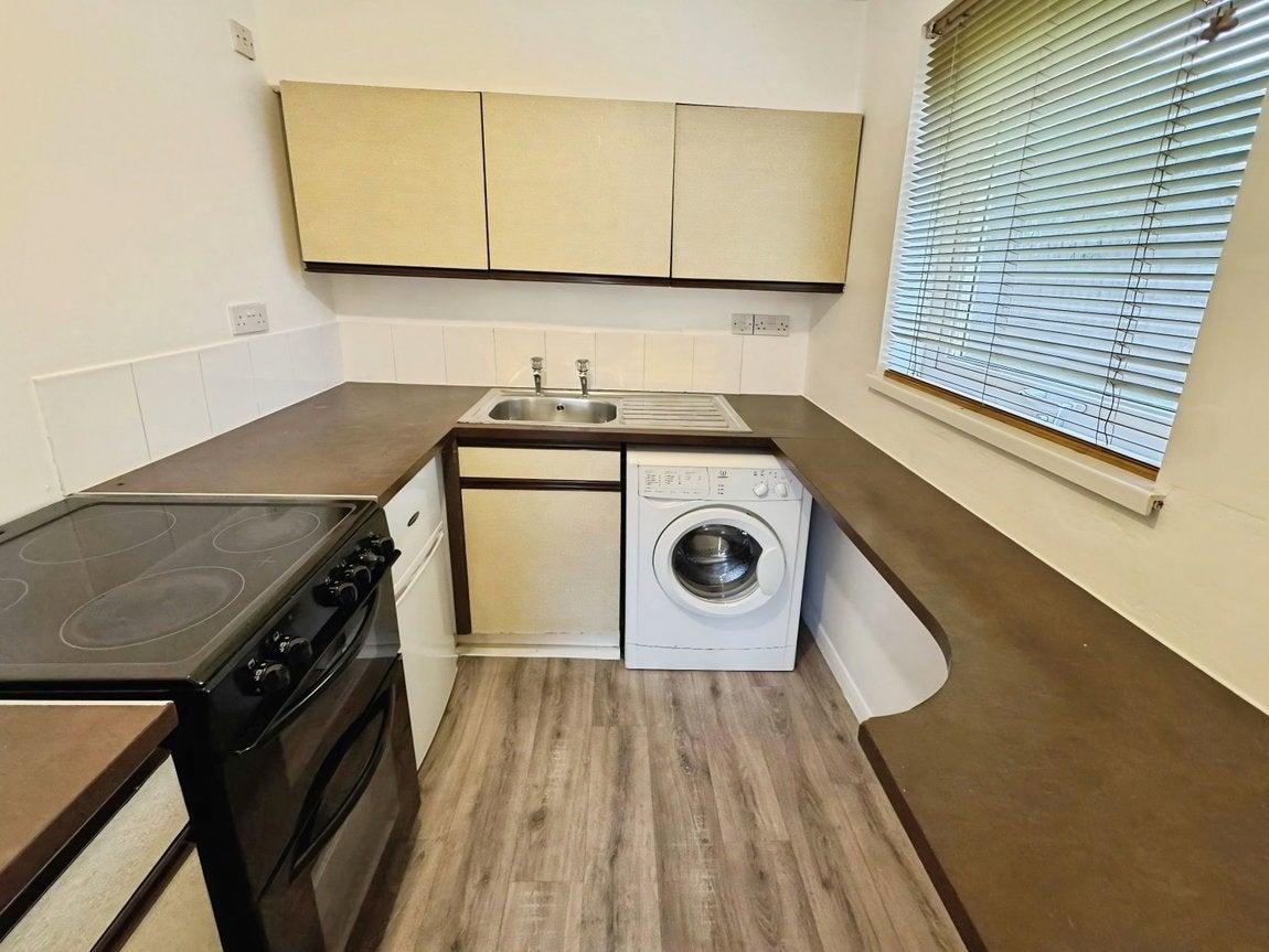 Flat Rycote Close in West Swindon