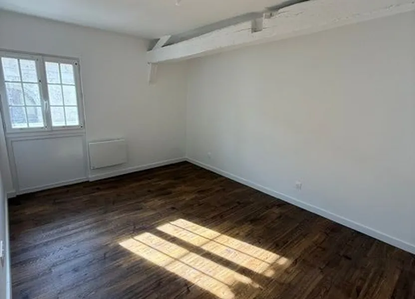 Flat Rue Louis Pasteur in Sainte-Foy-la-Grande