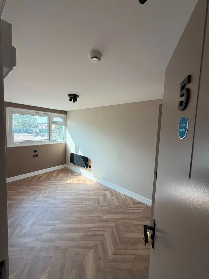 Flat Humber Way in Basildon