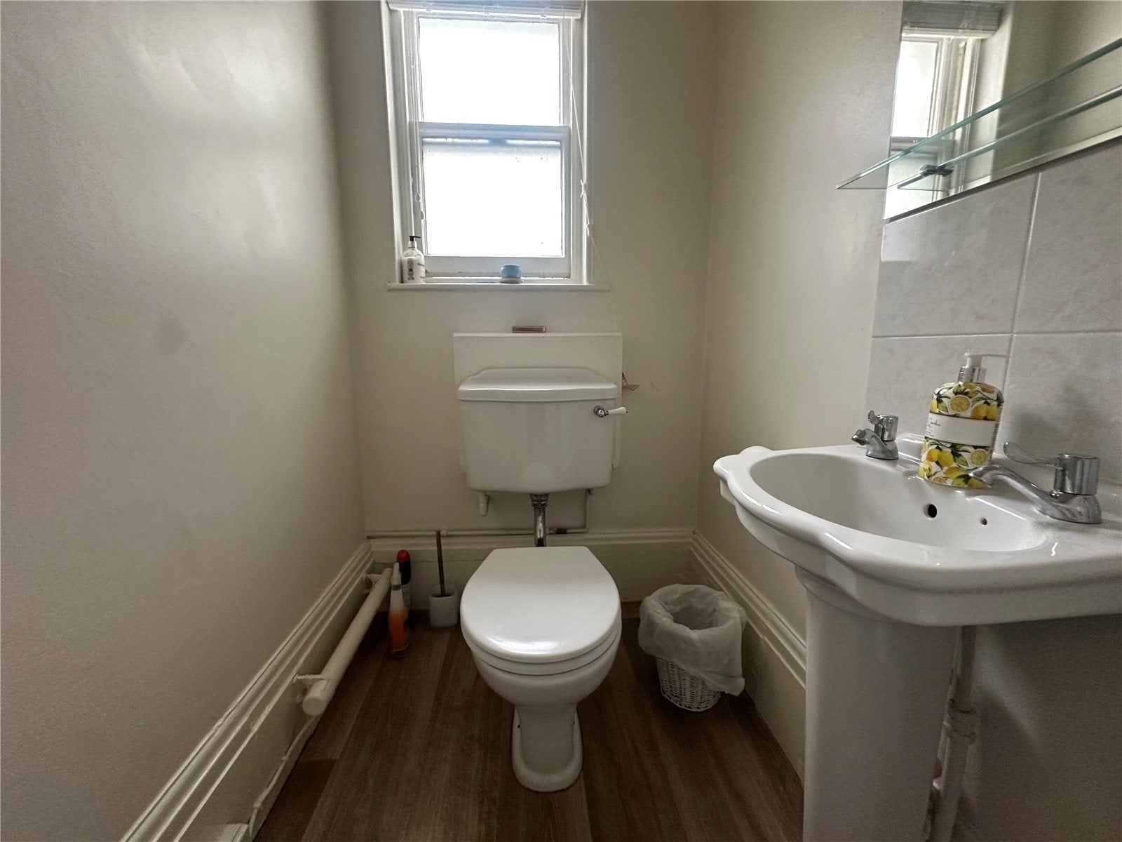 Flat New Wokingham Road in Buckler's Park