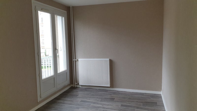 Flat Route de Brousse in Massiac