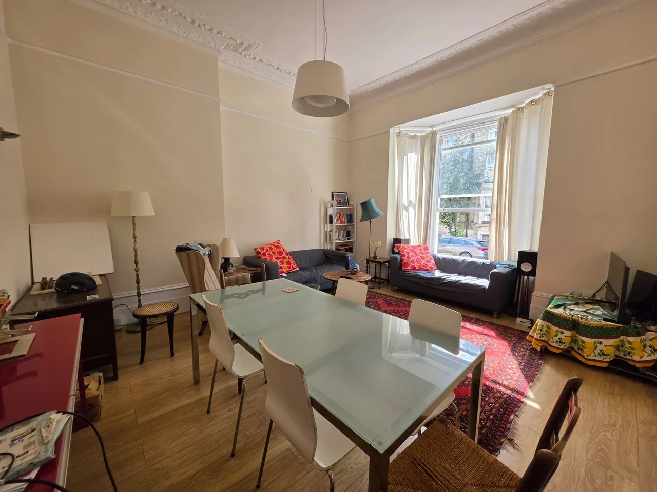Flat Flaxman Road in Greater London