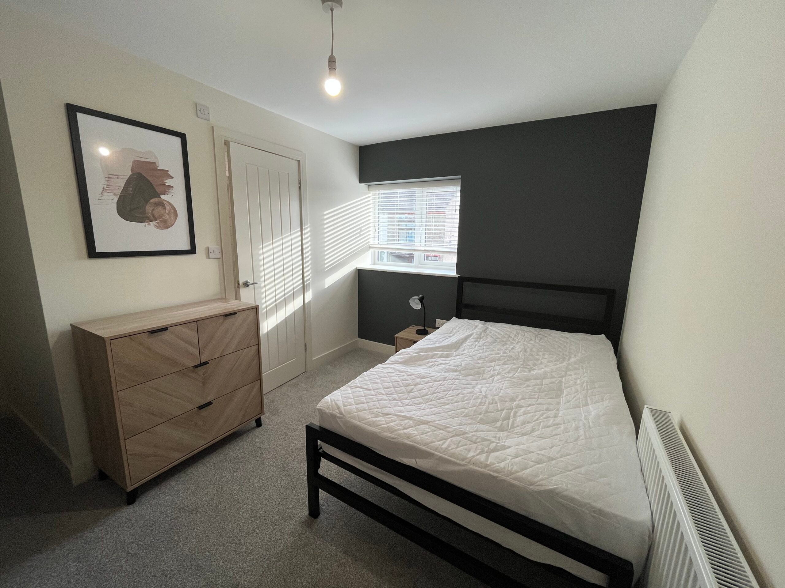 Room Orchard Street in Peterborough