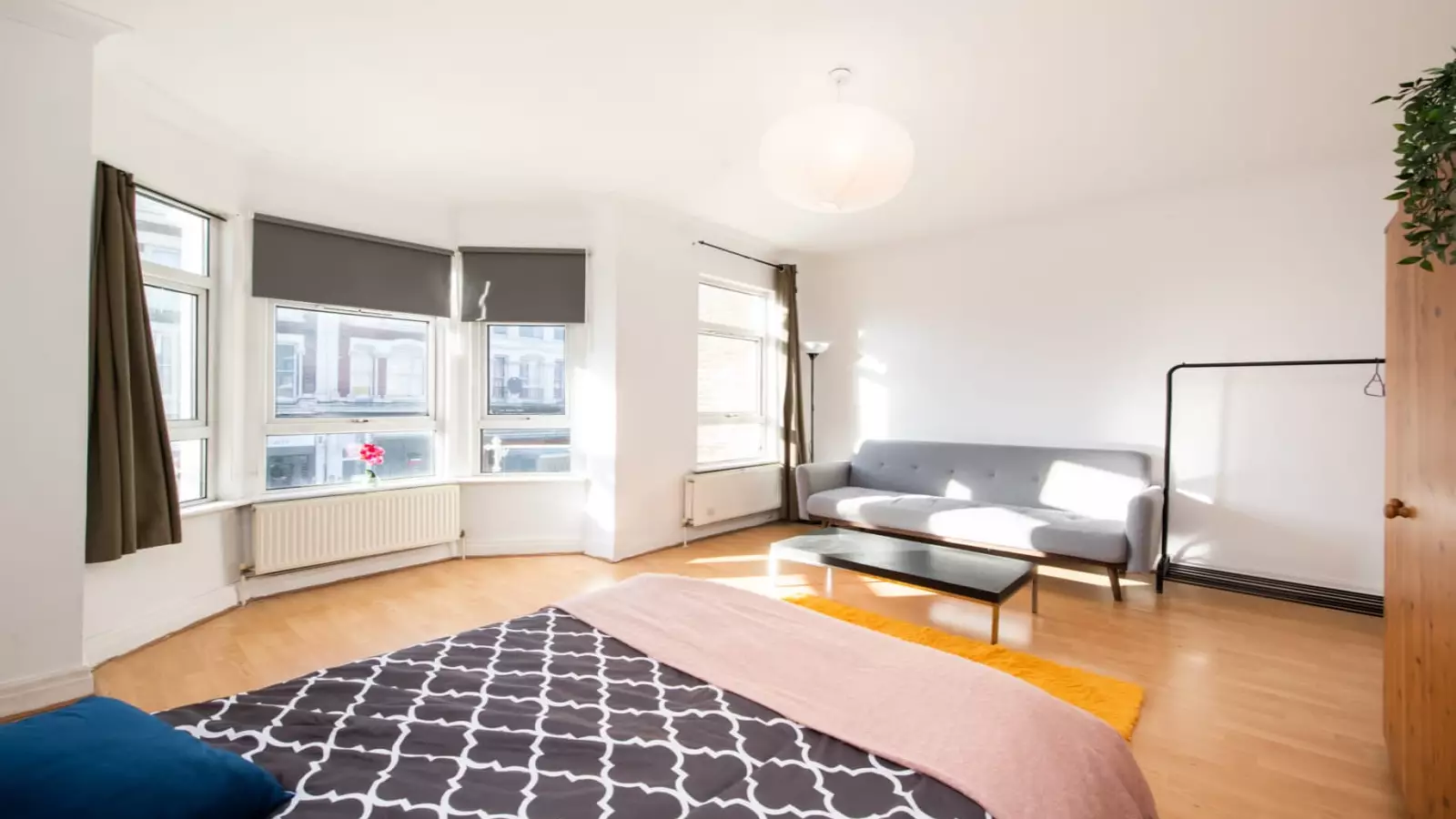 Room Tufnell Park Road in Greater London