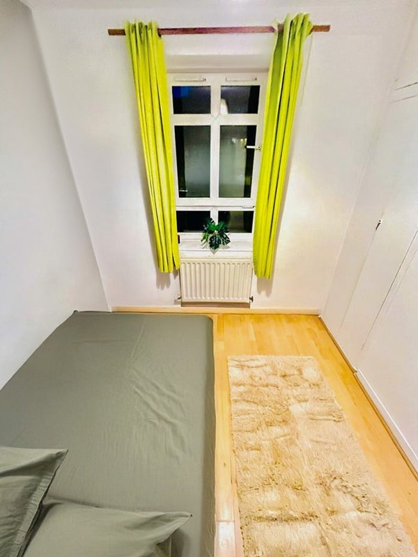 House Retreat Place in London