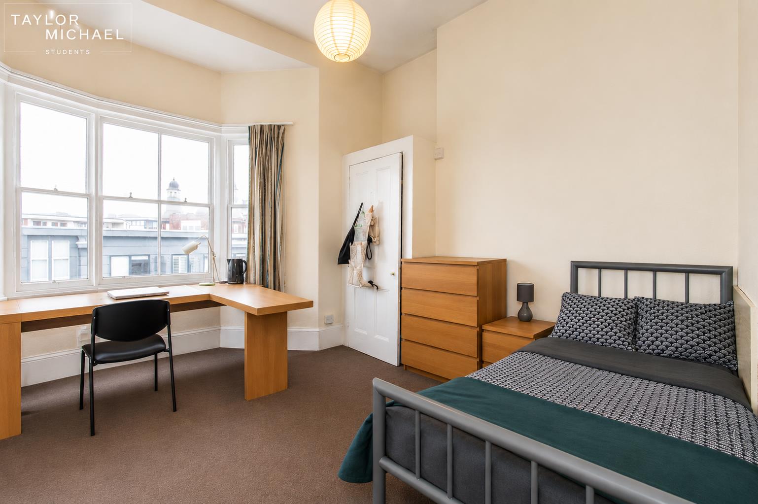 Room Powis Grove in Brighton