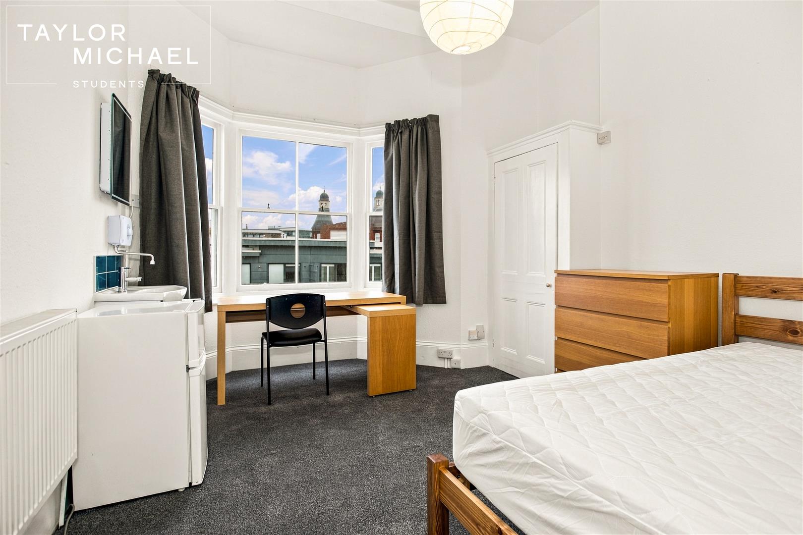 Room Powis Grove in Brighton