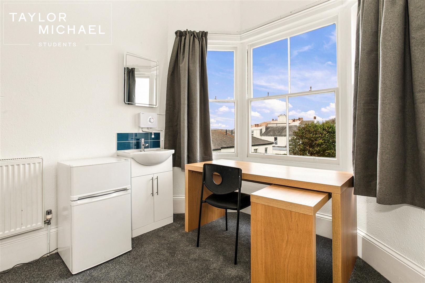 Room Powis Grove in Brighton