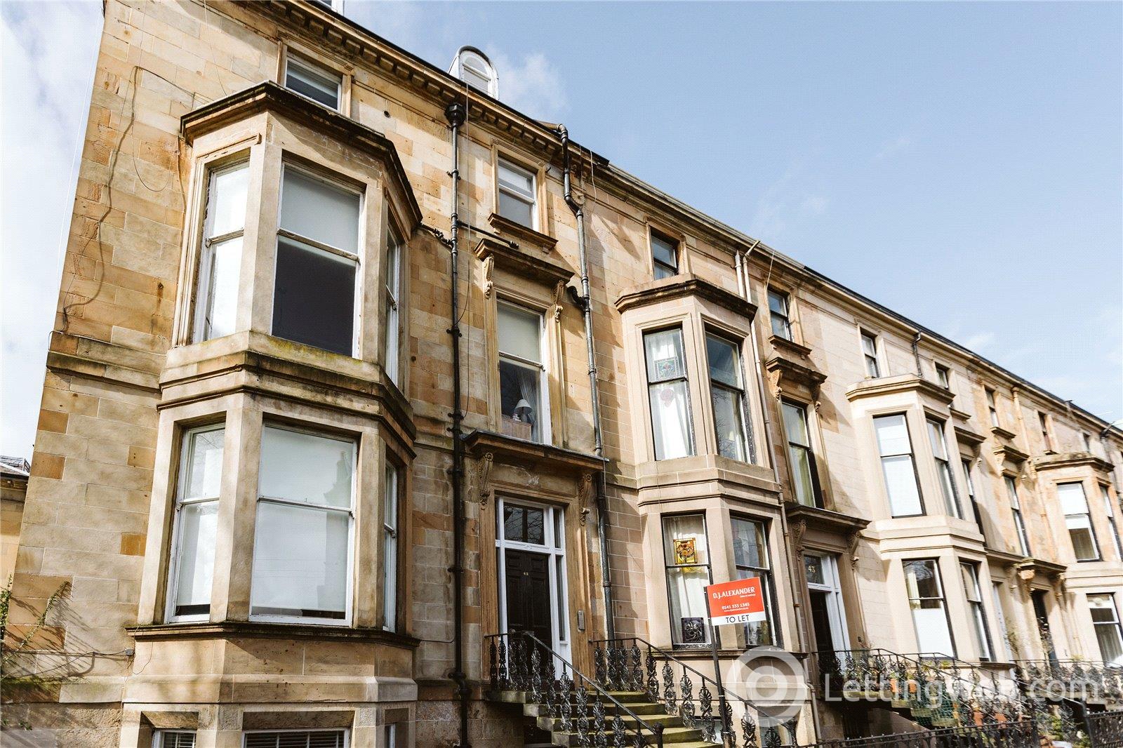 Flat Westbourne Gardens West in Glasgow