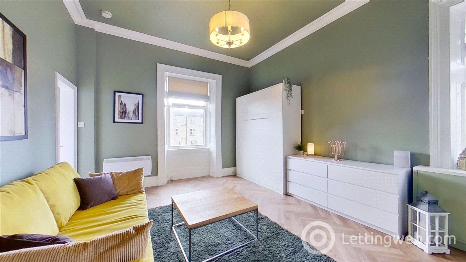Flat Westbourne Gardens West in Glasgow