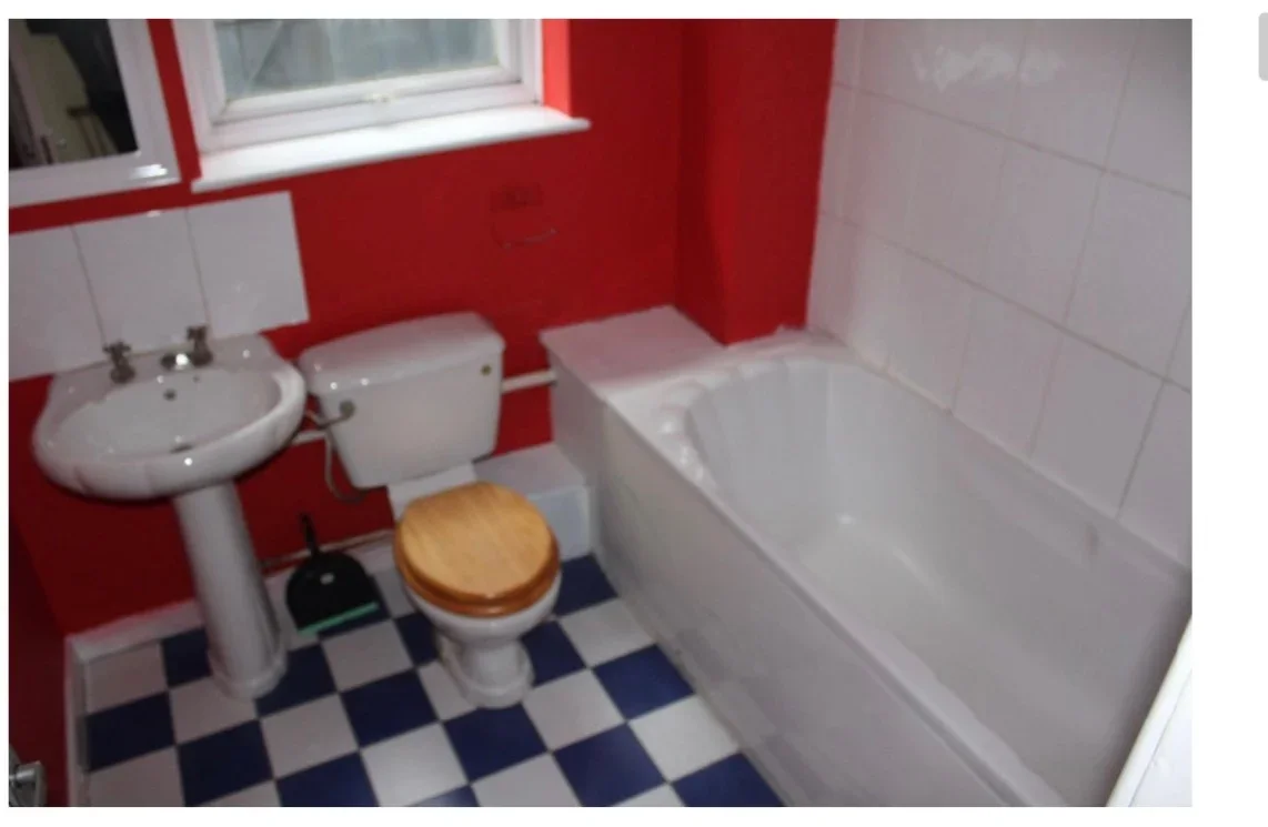 Flat Garden Court in Luton