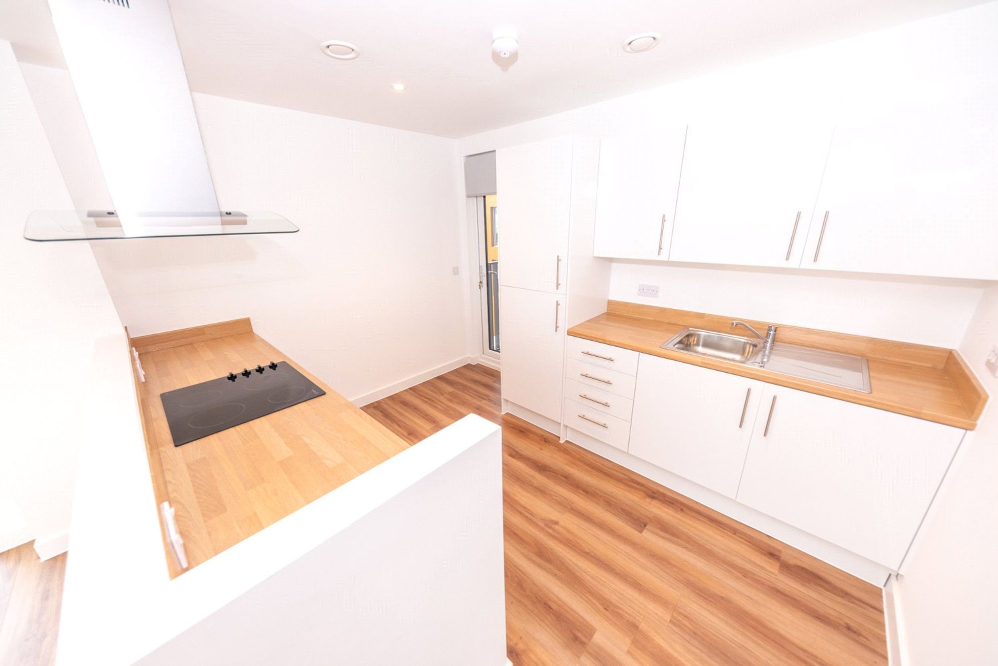 Flat Elmira Way in Salford