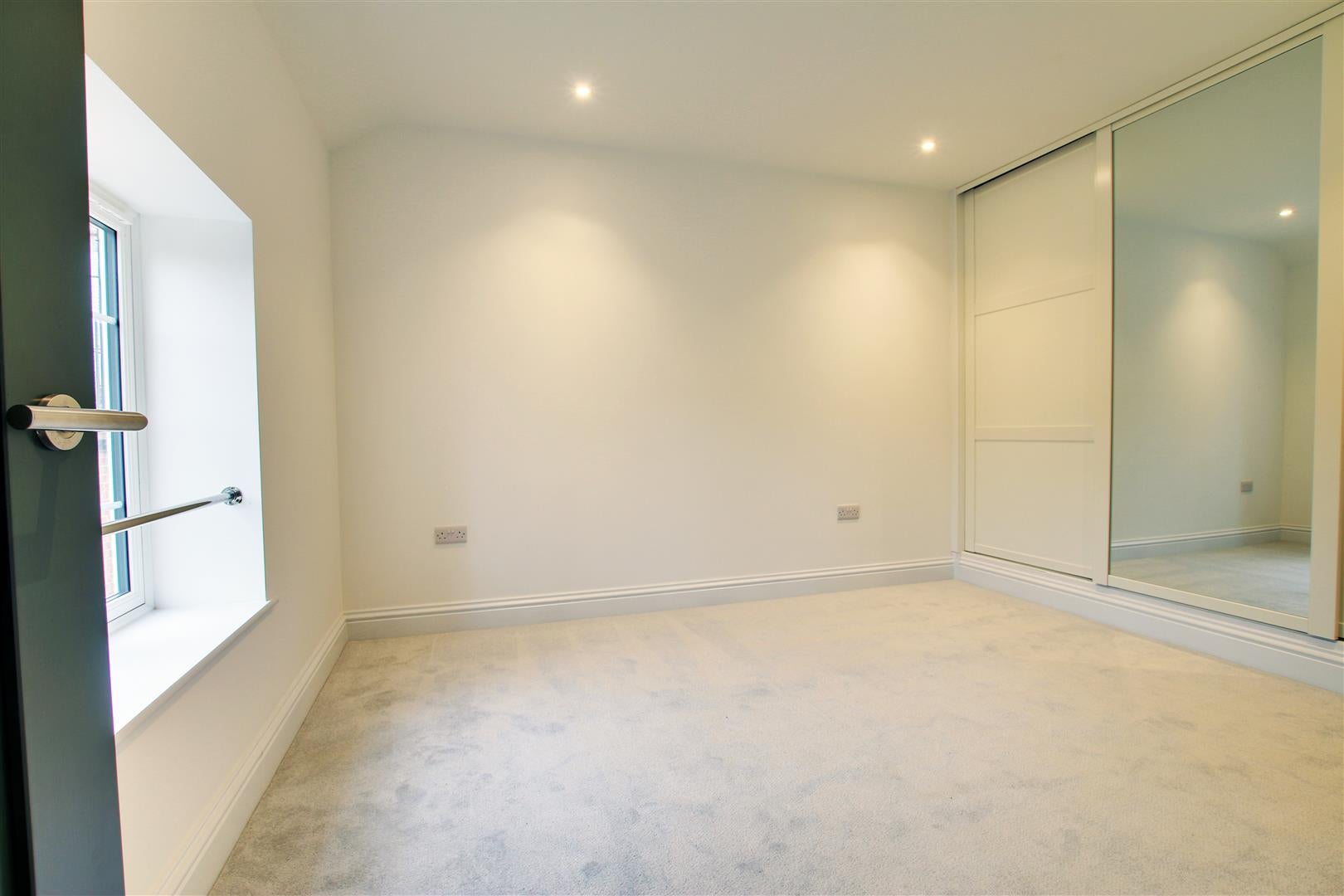 Flat Manchester Place in Huntingdonshire