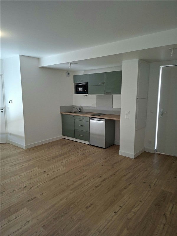 Flat Quai des Queyries in Bordeaux