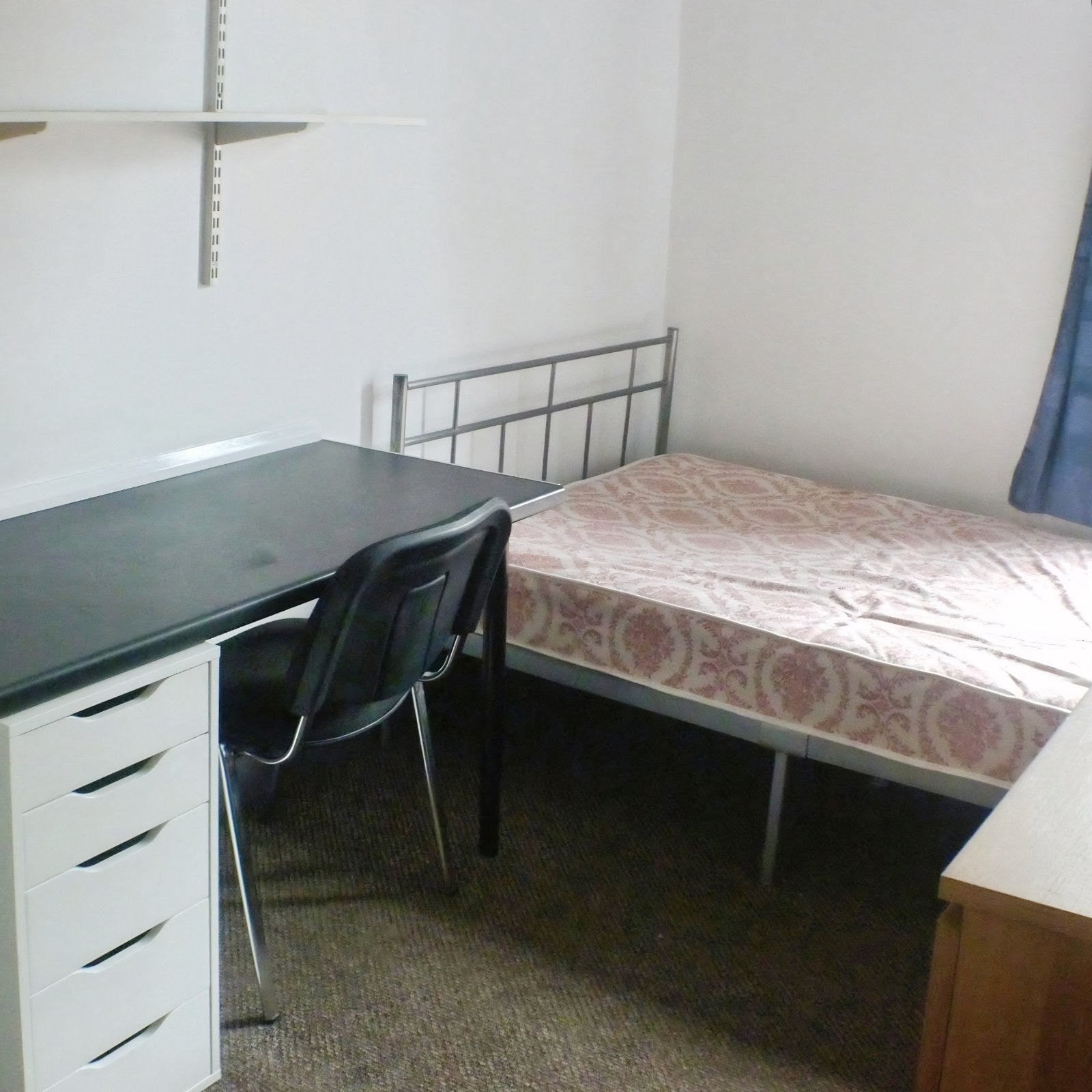 Room Richmond Road in Manchester
