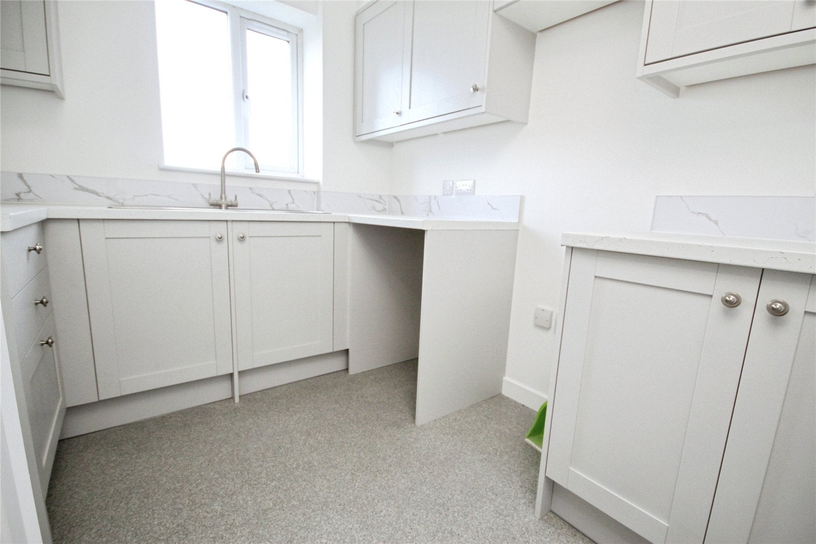 Flat Chantress Close in Greater London