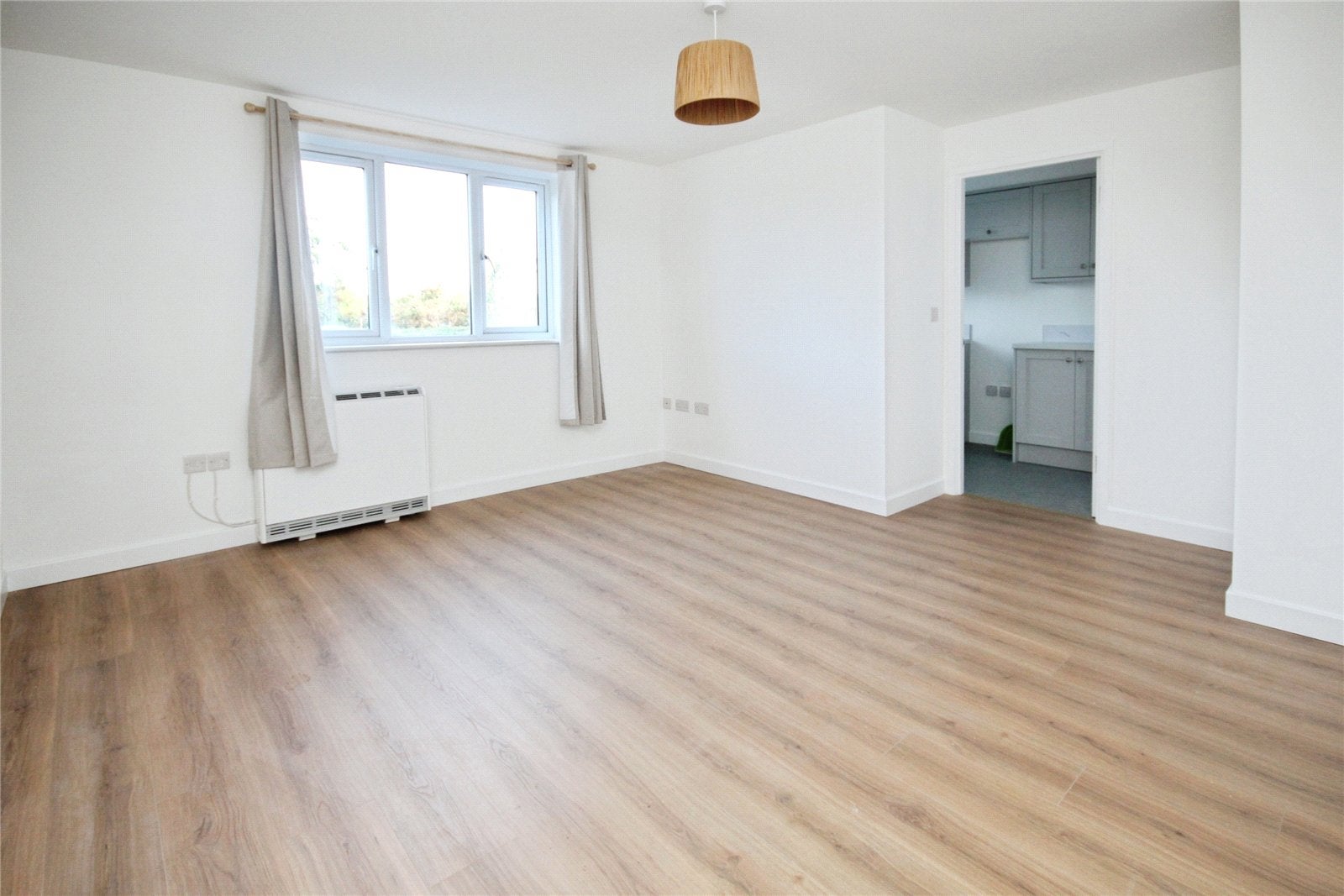 Flat Chantress Close in Greater London