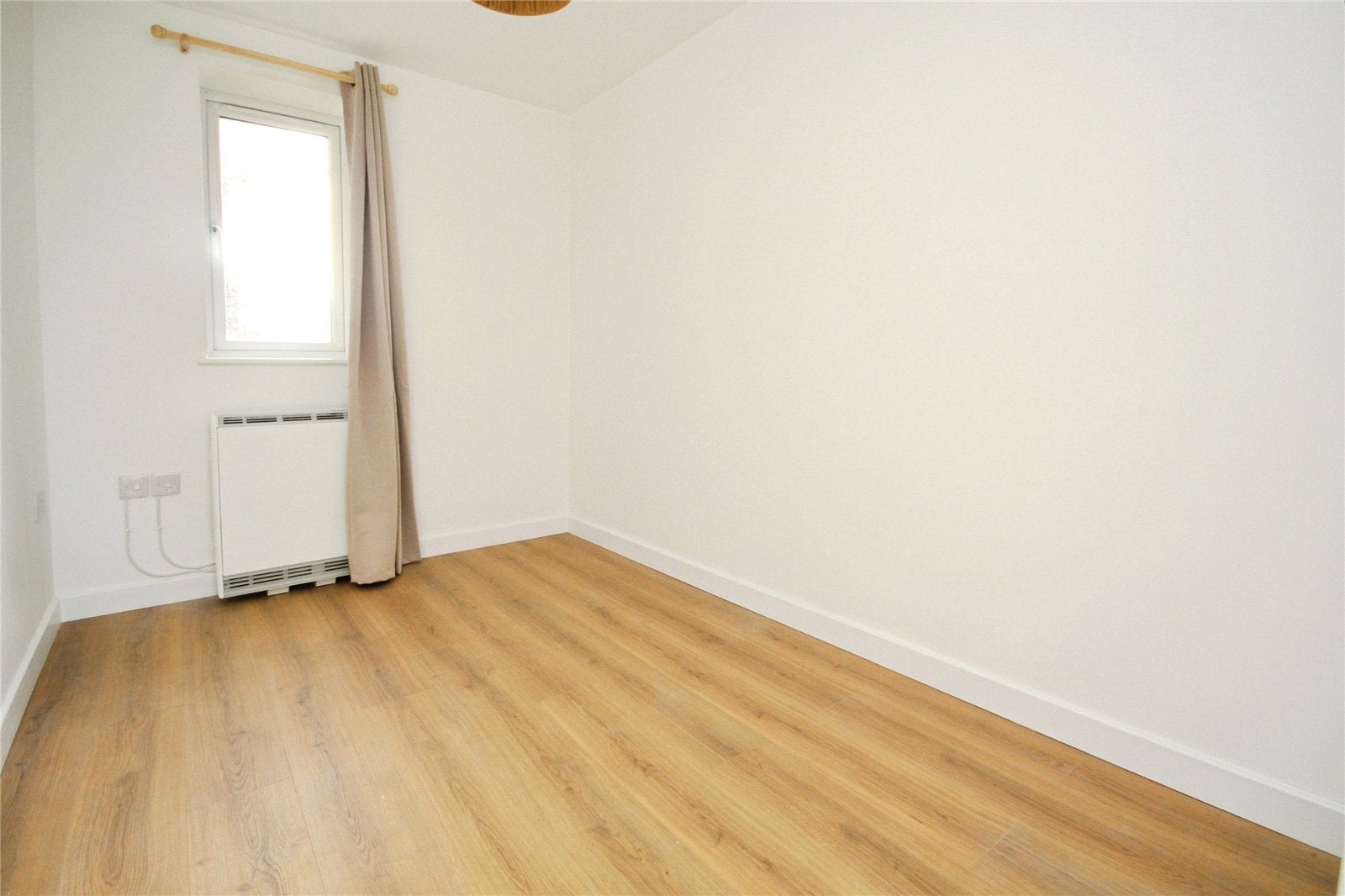 Flat Chantress Close in Greater London