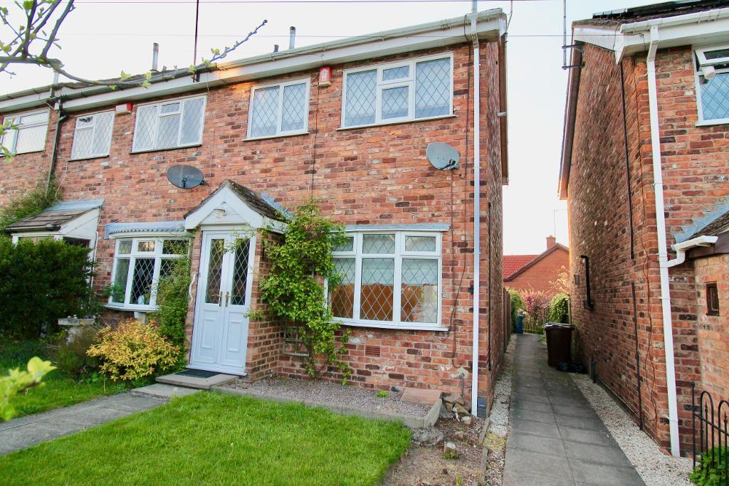 House Tudor Rose Court in Stoke-on-Trent