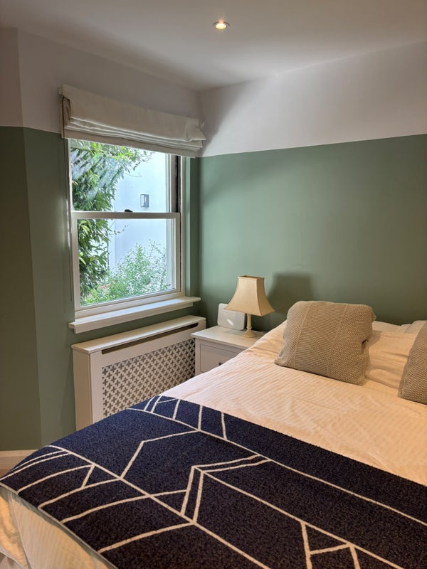 Room Lavender Walk in Greater London